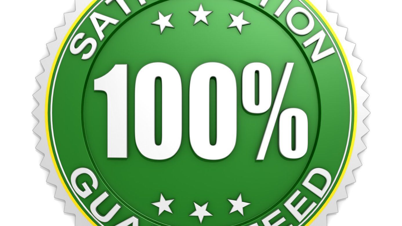 100% satisfaction guarantee seal with stars and legal expertise Real estate projects Italy