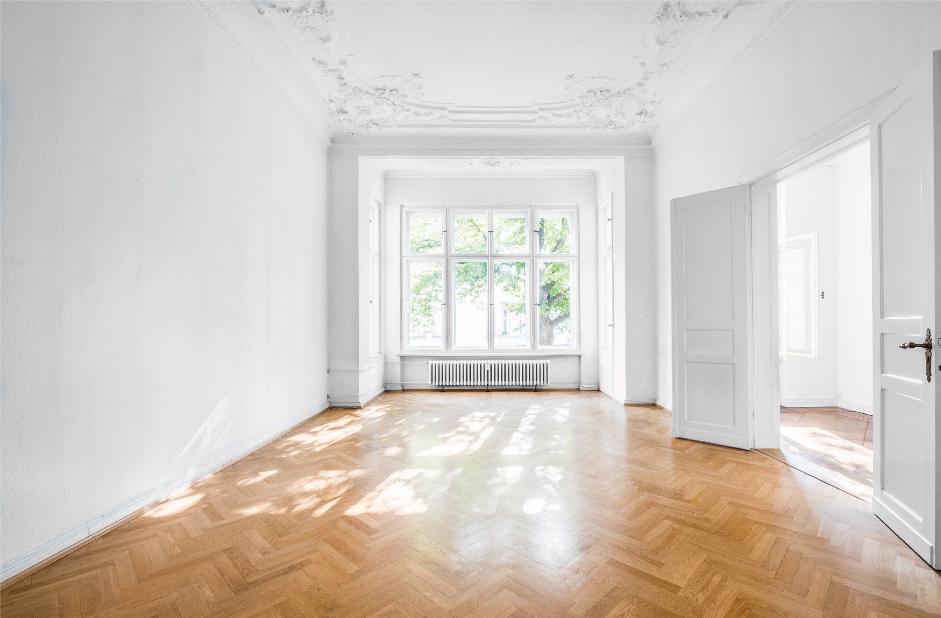 Malermeister Macrini aus Ostfriesland, Renovierung, Malerarbeiten, Trockenbau, Stuck, Altbau, Renovierung