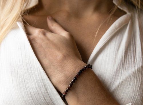 CRANIOSACRALE Tina Companie