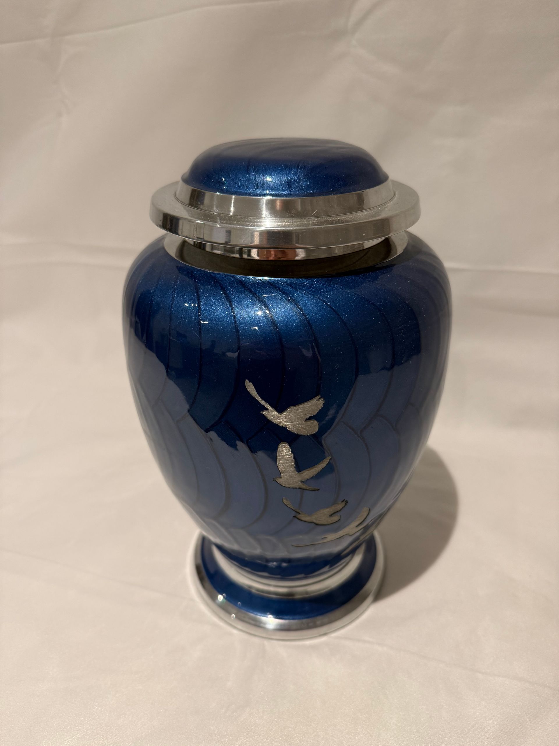 Ashes or cremated remains urn