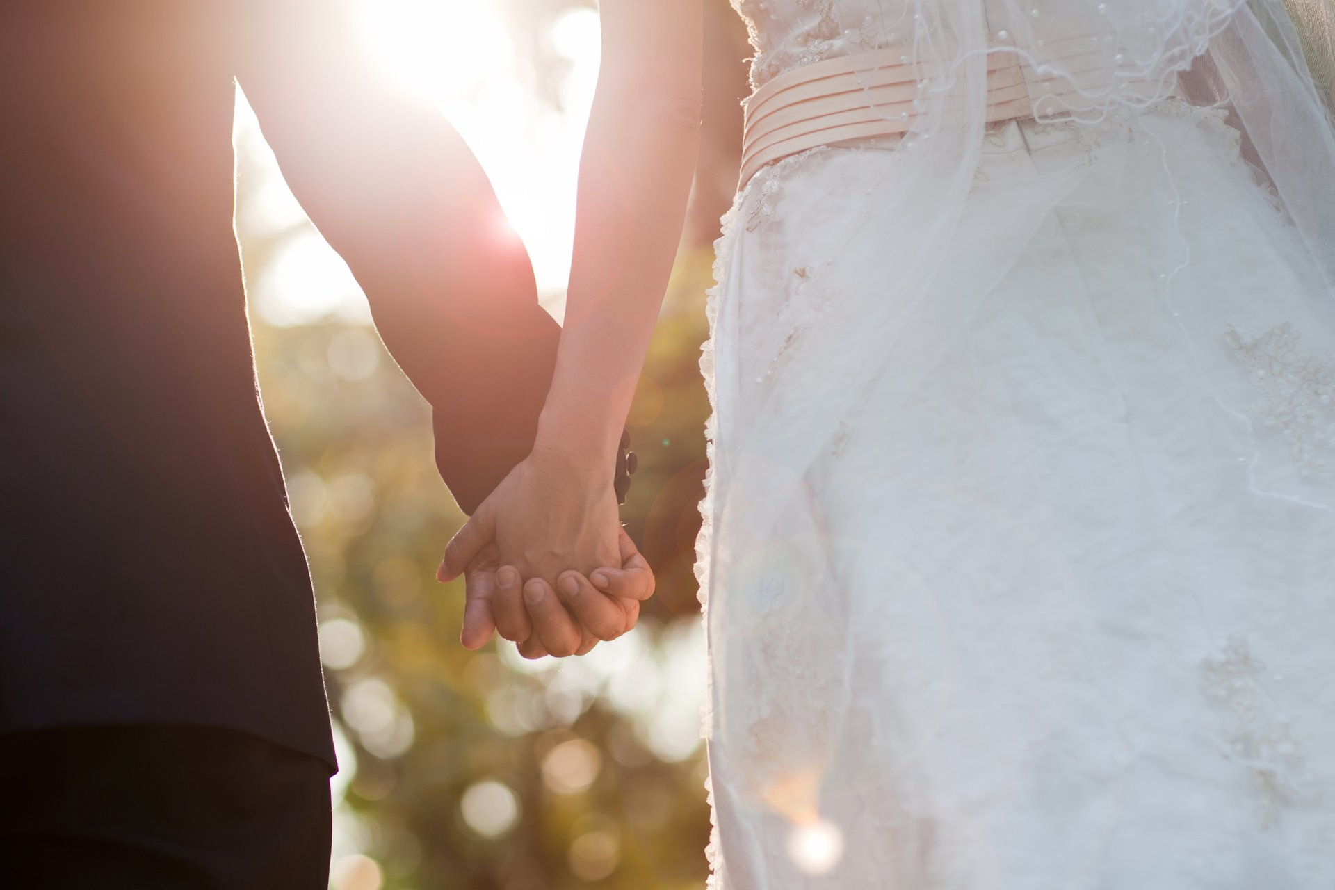 Can a celebrant legally marry you?