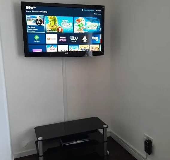 TV wall mounting Edinburgh