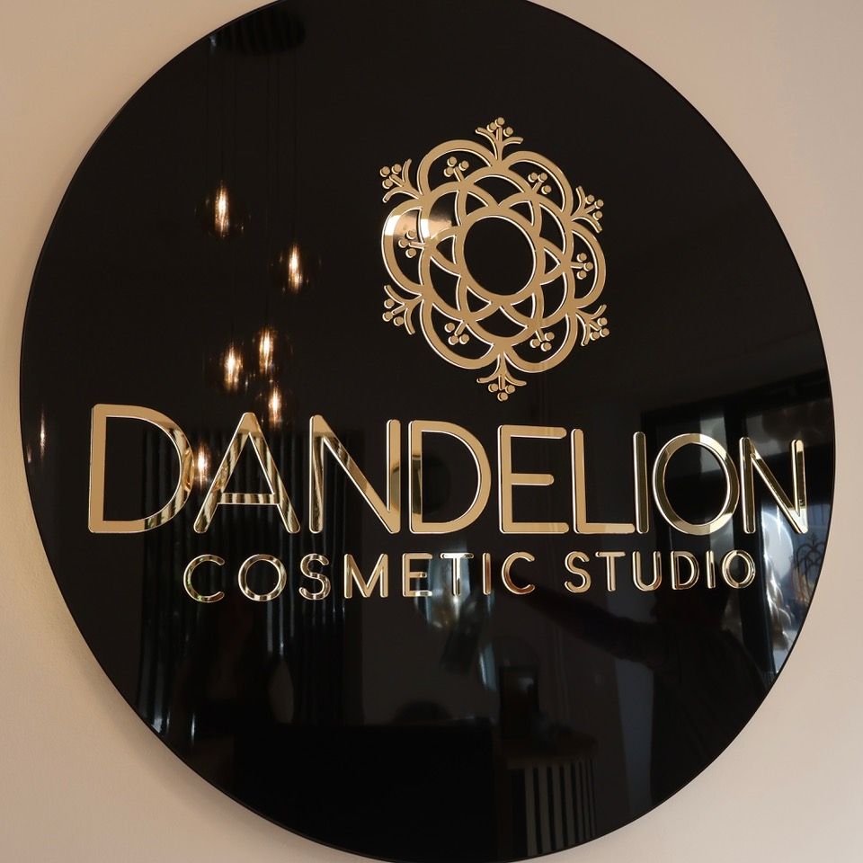 Dandelion Cosmetic Studio – PMU Remover in Potsdam für makellose Ergebnisse.