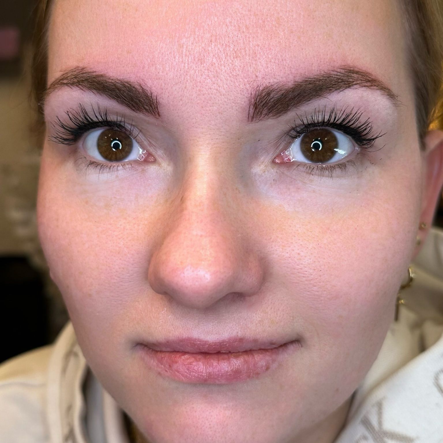 Microblading Potsdam – Deine Augenbrauen in perfekter Form und Farbe.
