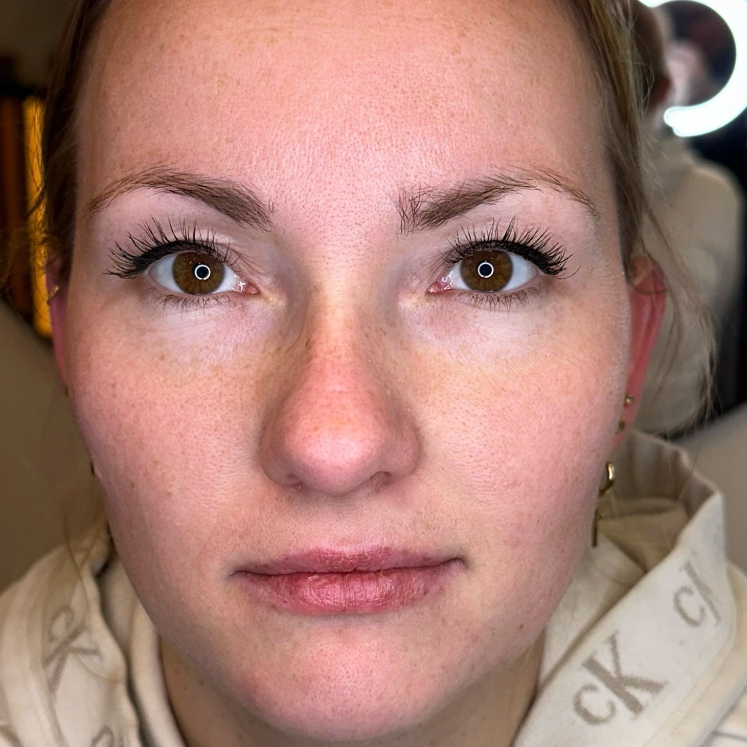 Vorher-Nachher: Microblading Potsdam – Perfekte Augenbrauen für dich!