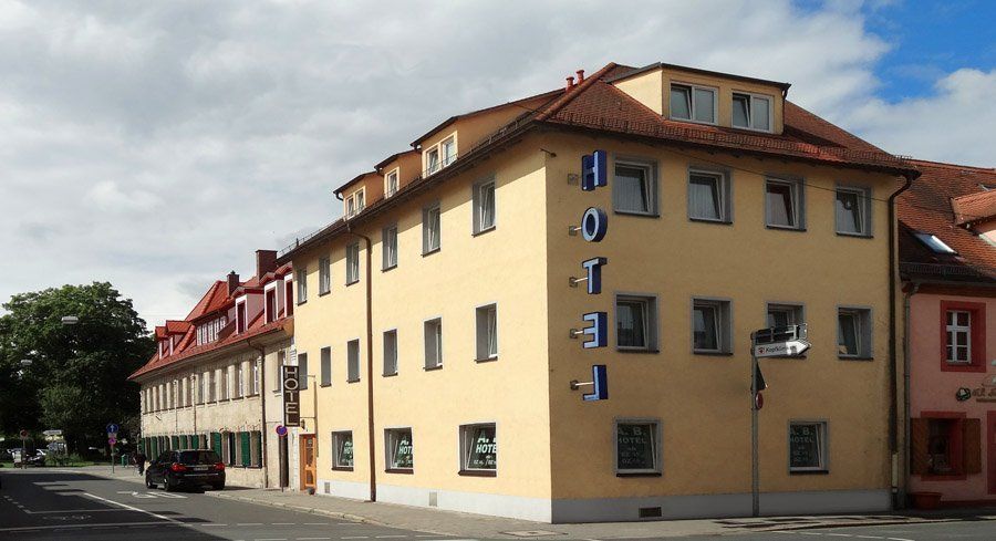 A.B. Hotel in Erlangen / Telefon:  09131 - 924 4700