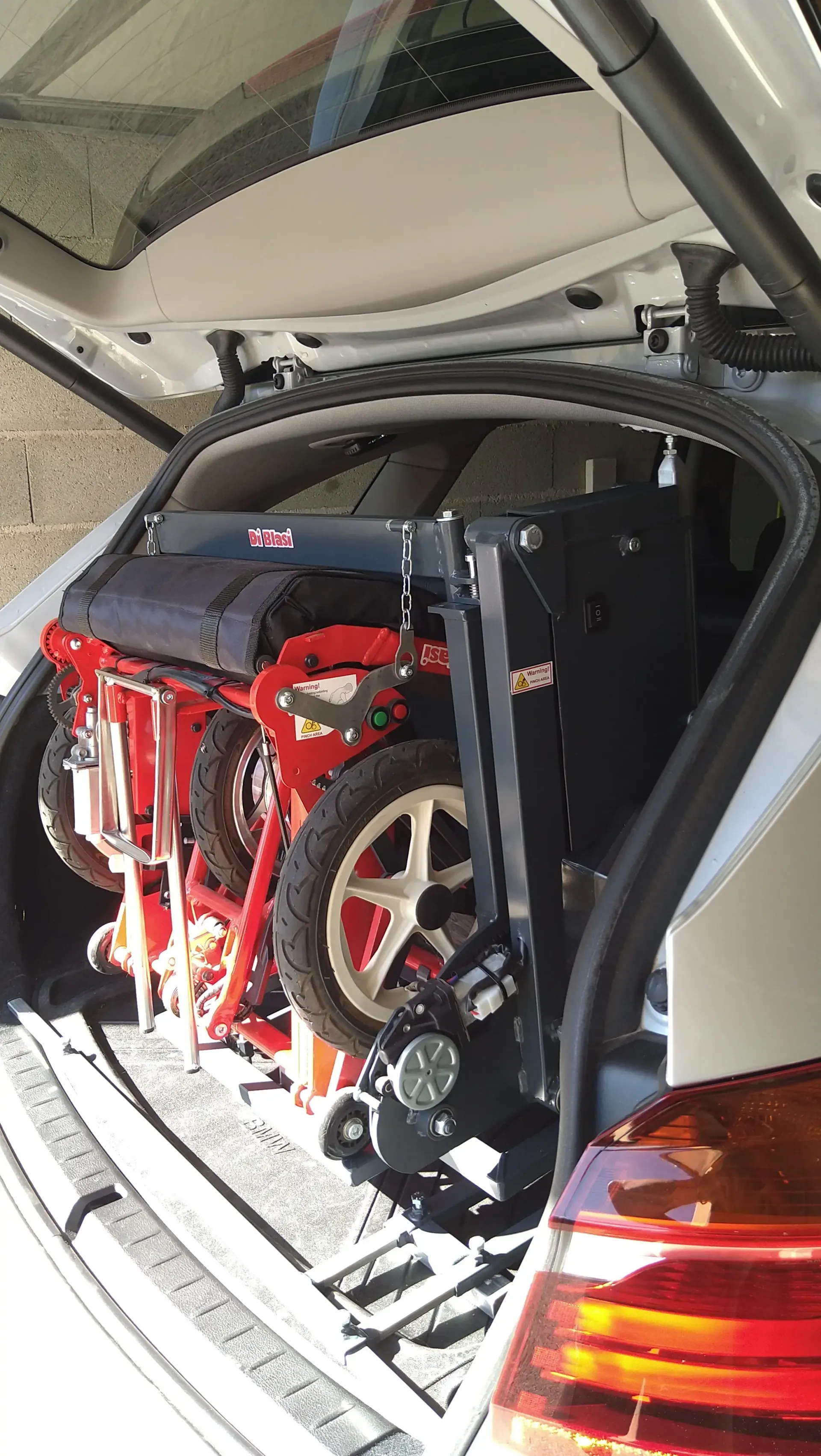 Robot releveur pour Scooter DiBlasi IR30 - Robot releveur du scooter R30 Auto-alimenté