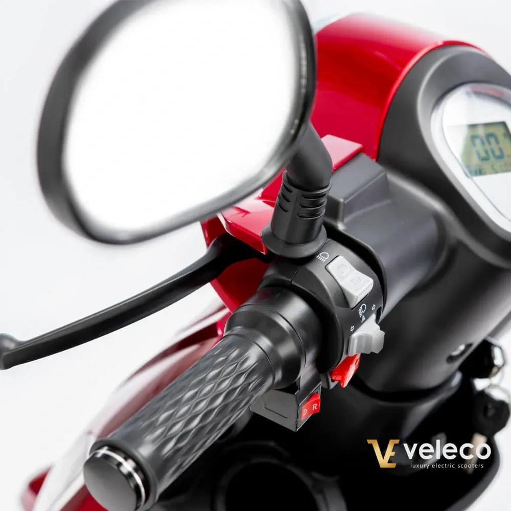 Scooter DRACO haut de gamme : design moderne, démarrage progressif, lumières LED. Parfait pour PMR et seniors