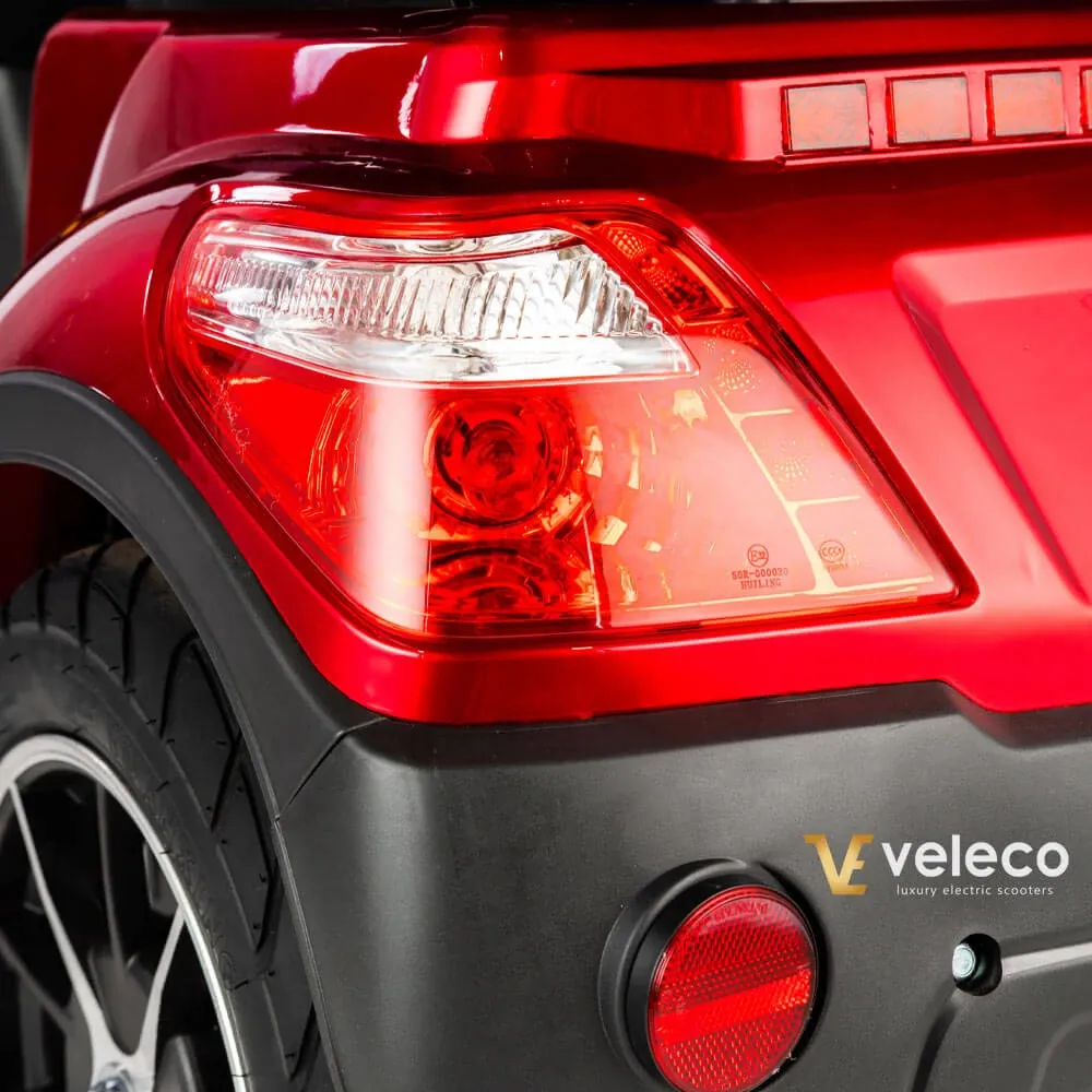 Scooter Draco Veleco : qualité haut de gamme pour mobilité et confort. Vitesse max 25 km/h, autonomie 40-60 km, démarrage tout en douceur.