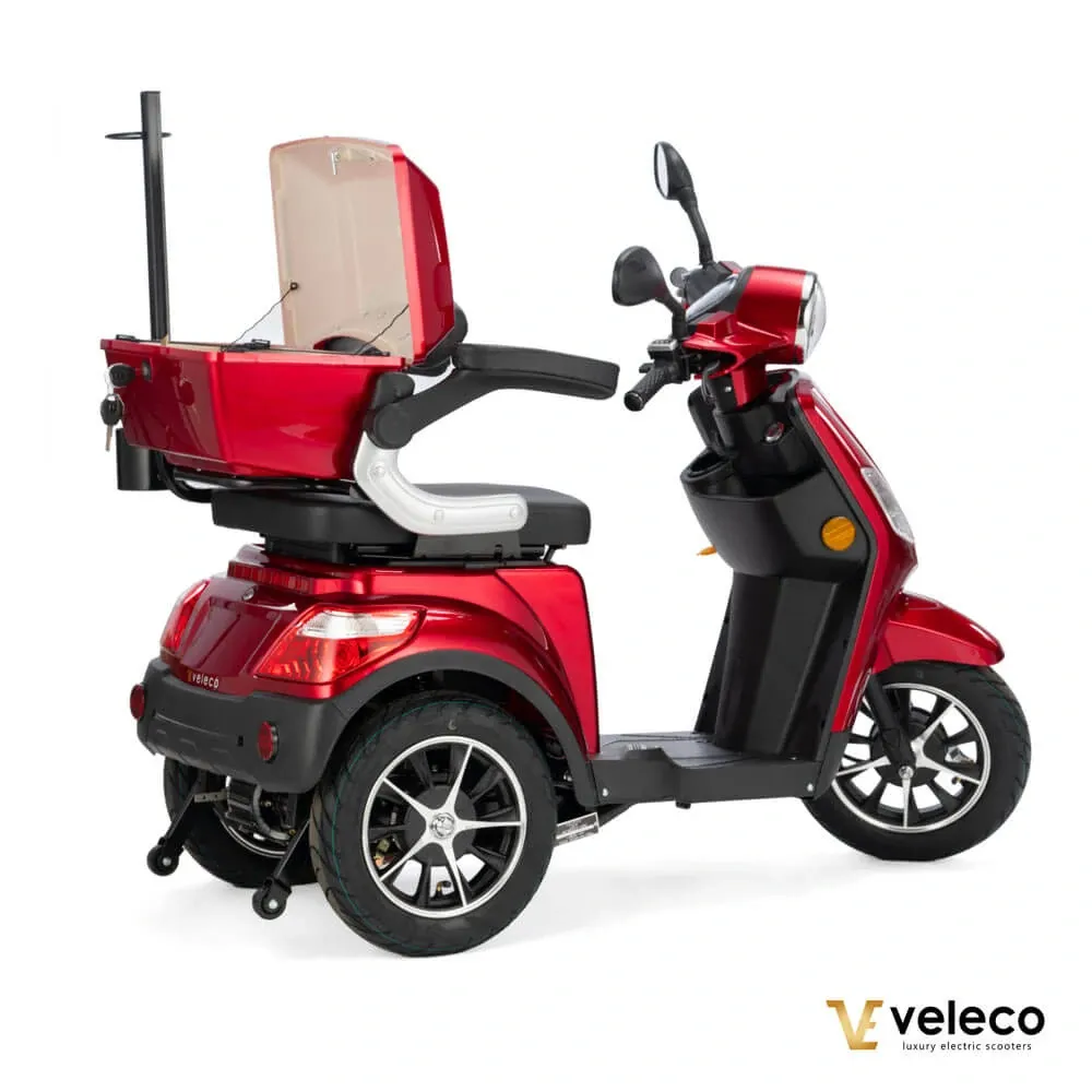 Scooter haut de gamme pour PMR et seniors. Design moderne, accélération douce, autonomie longue. Confort et sécurité.
