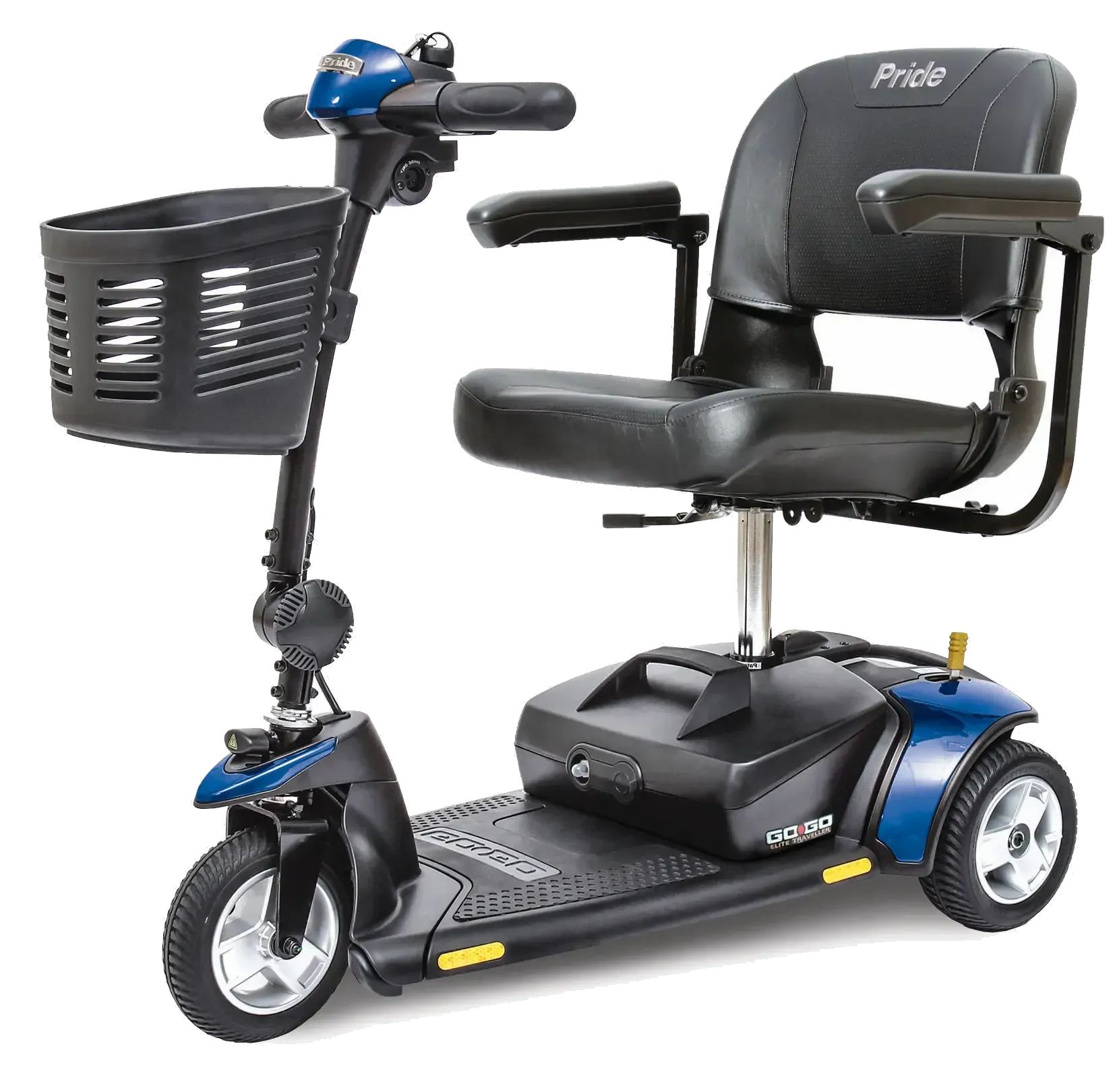 Scooter de mobilité Pride Go-Go Elite de couleur bleu et noir, à trois roues, avec un siège confortable, un panier avant et des détails jaunes, vu de trois quarts avant gauche.