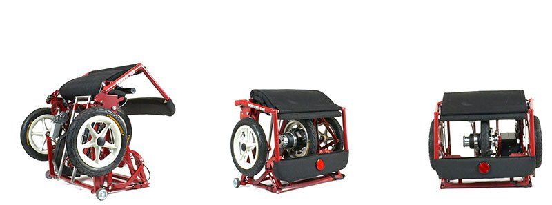 Mode de fermeture pliage électrique du scooter Diblasi R30 Scooter R30 Di Blasi : pliable, compact, facile à utiliser. Autonomie 25 km, parfait pour la mobilité urbaine