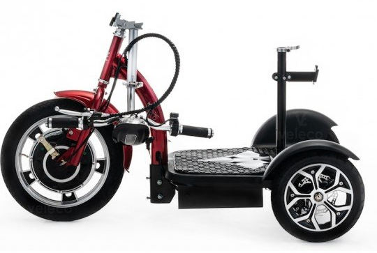 Trottinette électrique ZT16 de Veleco pour personnes à mobilité réduite. Vitesse de 12 km/h et autonomie de 30 km. Tricycle pliant