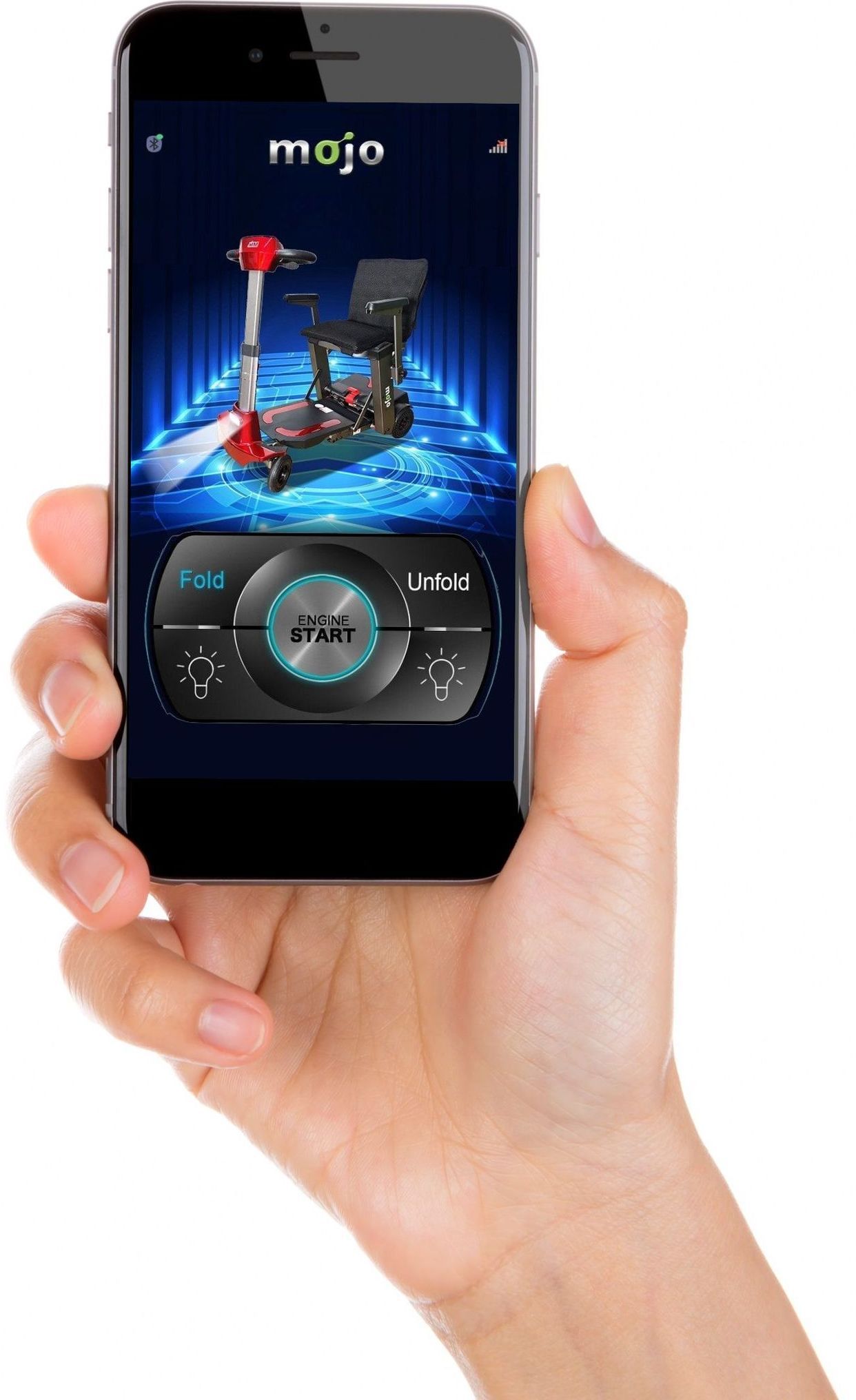 Vous avez la possibilité de piloter votre scooter MOJO LIT pour l'ouverture et la fermeture avec votre téléphone,
ce qui vous évite d'avoir à transporter la télécommande que vous aurez oublié à la maison ou d'éviter d'avoir à maintenir le doigt appuyé sur le bouton du scooter.
Un simple appui sur le bouton