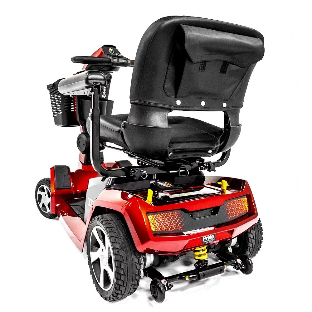 Scooter électrique Pride Mobility Zero Turn 10. Manœuvrabilité exceptionnelle avec technologie iTurn. Parfait pour tous les terrains