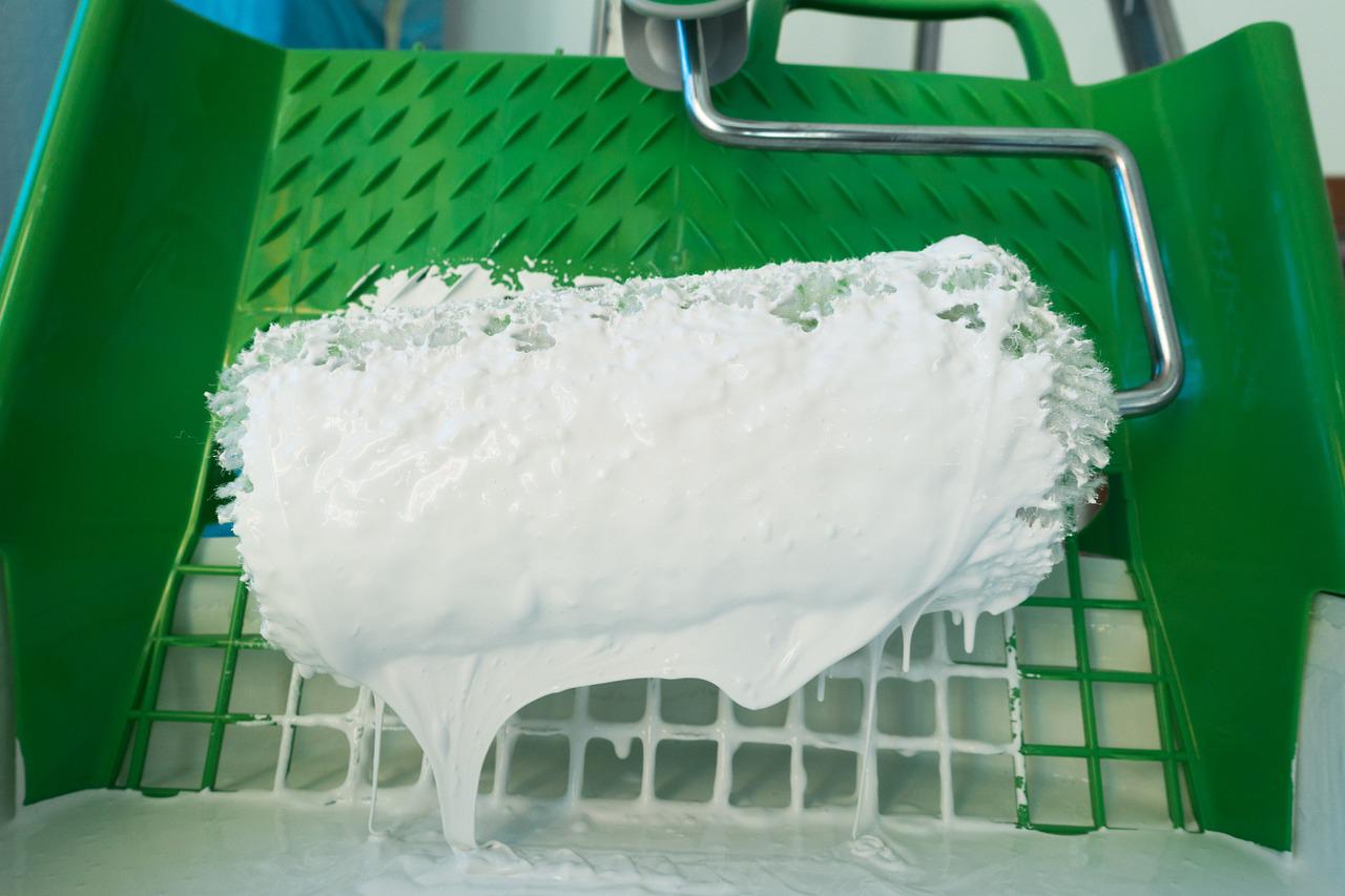 Logement : la peinture blanche contre la chaleur extrême Logement : la peinture blanche contre la chaleur extrême