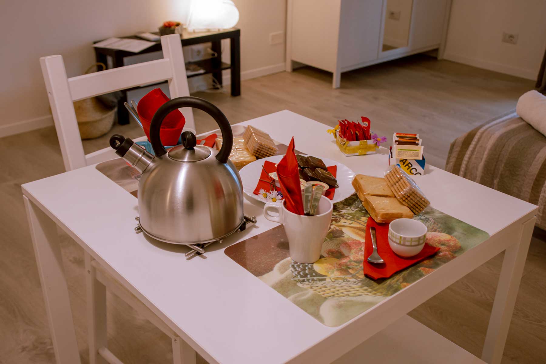 Particolare tavolo APP6