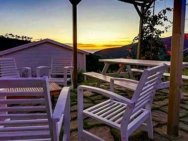 Tramonto sotto la pergola