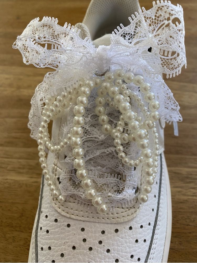 Pompons perles pour vos sneakers