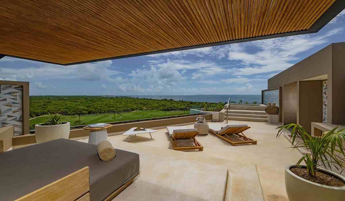 estudio playa mujeres