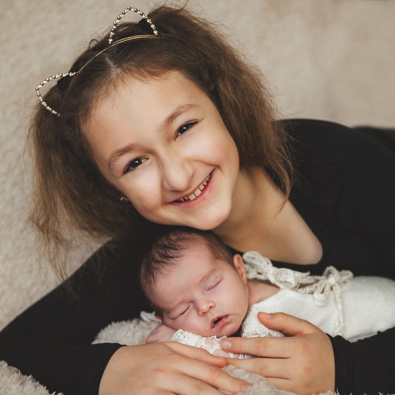Schwester mit Baby Fotostudio Soest