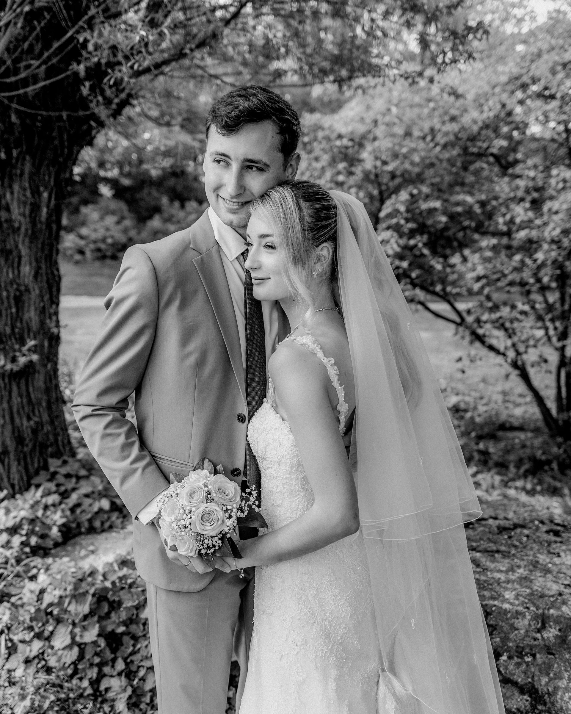 Brautpaar im Park Bad Sassendorf