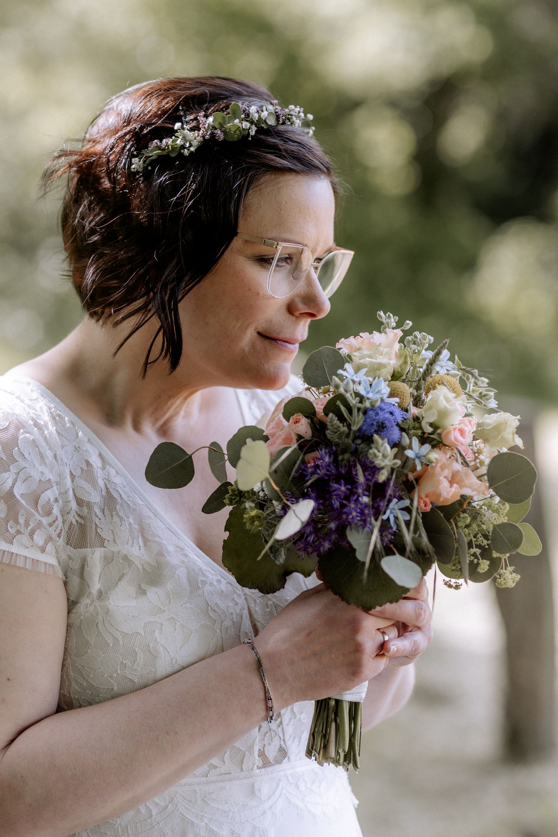 Braut mit Brautstraß Hochzeit Lippetal