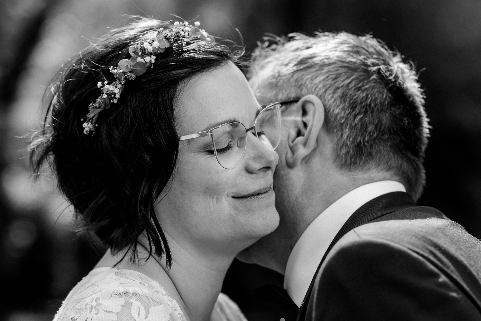 Küssendes Paar Soest Hochzeitsfotograf