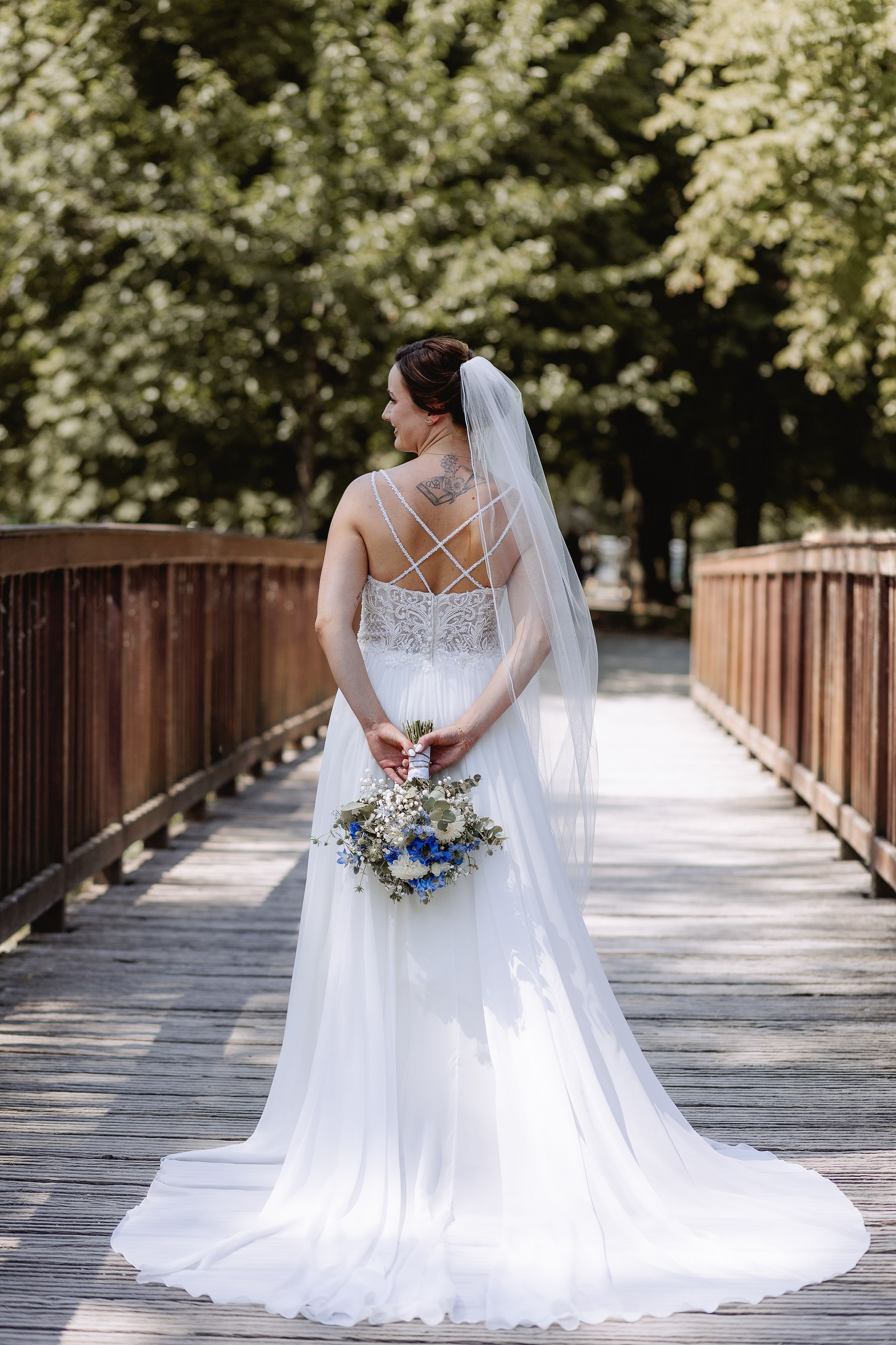 Rückenansicht Braut Grüner Winkel Lippstadt