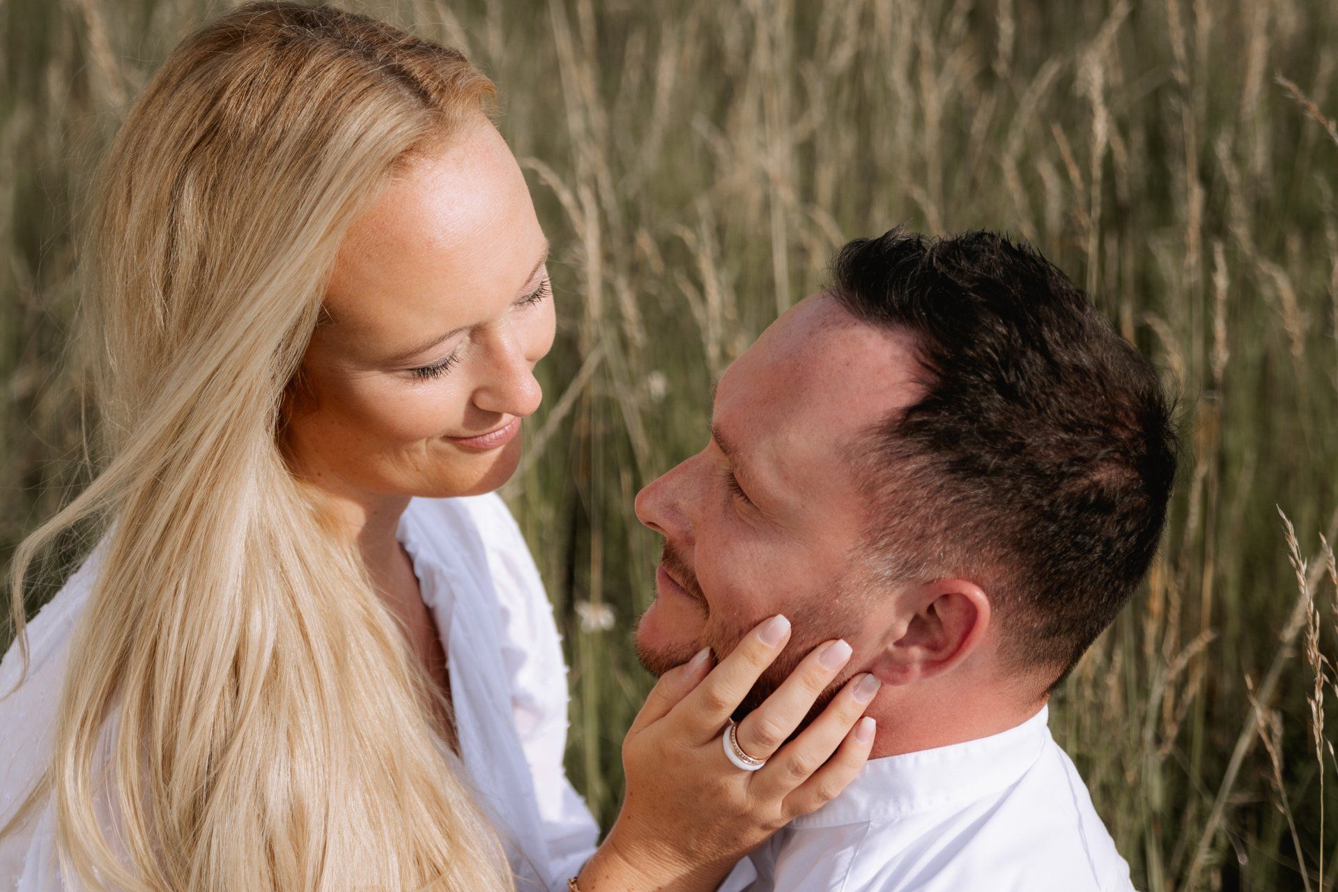 Paar innig Wiese Soest Fotograf