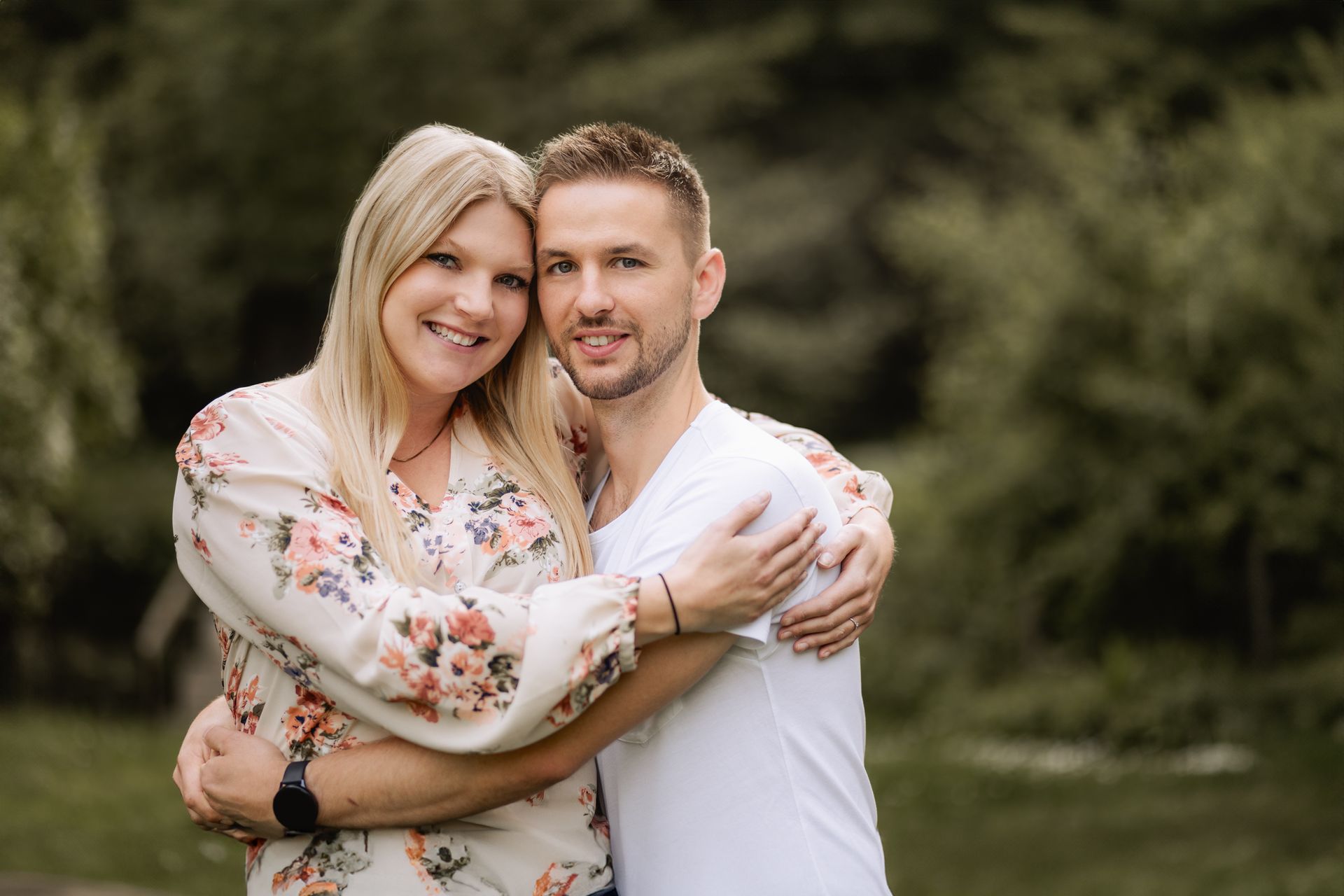 Paarfotos am Haus Assen