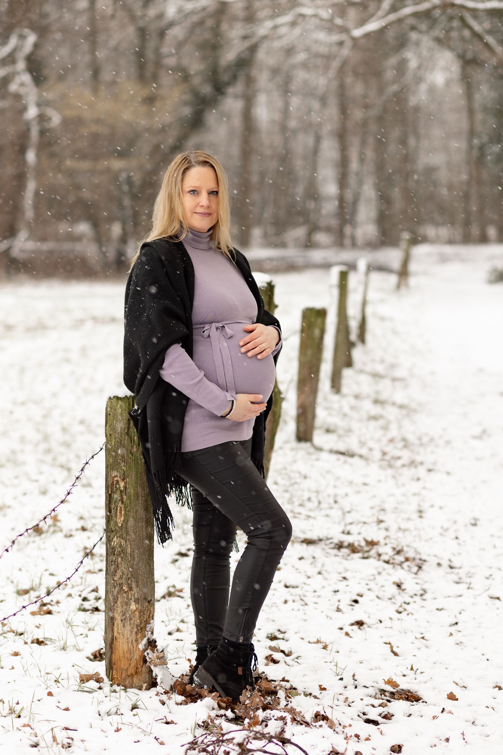 Schwangerschaftsfotos Soest bei Schnee
