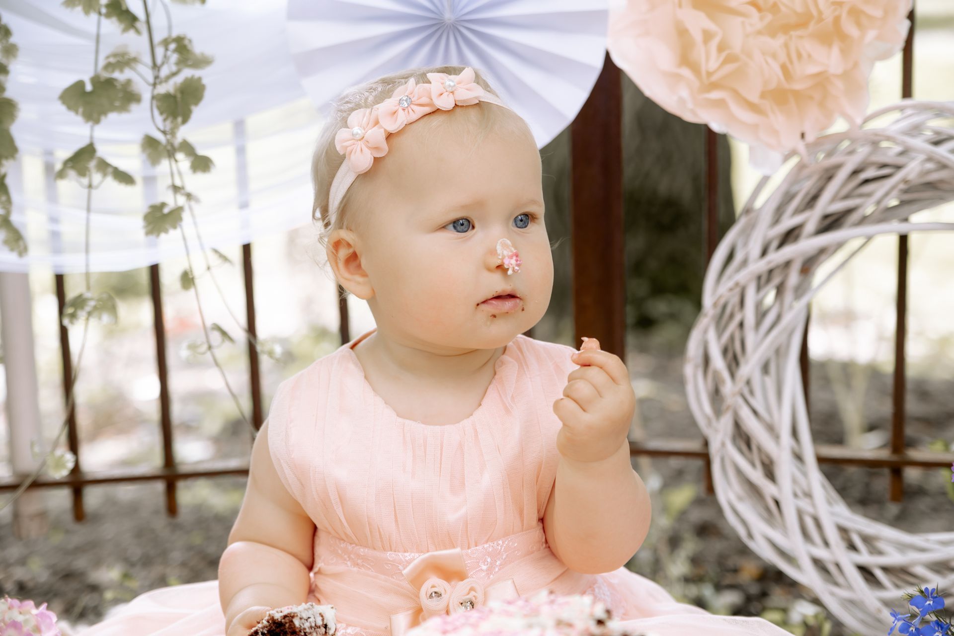 Tortencreme auf der Nase