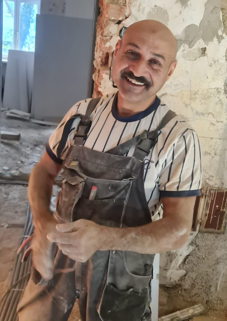 Installation einer Photovoltaikanlage durch Elektriker HAP in Wien