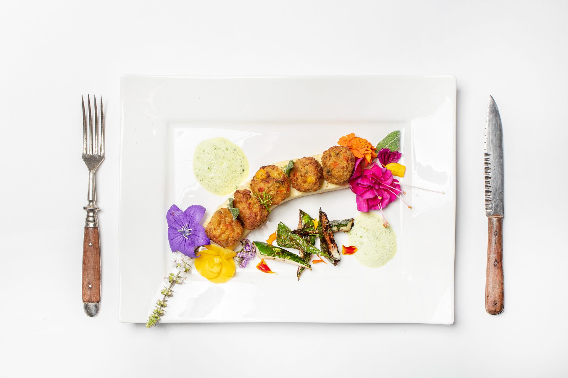 Professionelle Foodfotografie in Dresden mit appetitlich inszenierten Speisen.