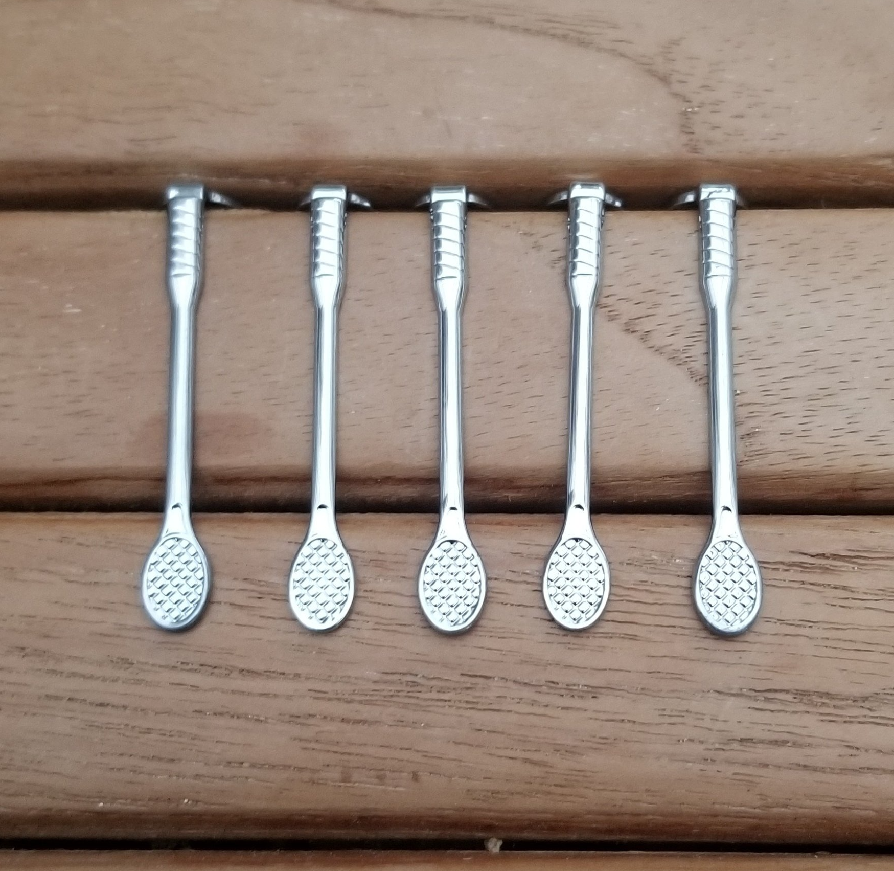 5 x Chrome Plated Slimline Pens with Tennis Racket Clips 5 x Chrome Plated Slimline Pens with Tennis Racket Clips