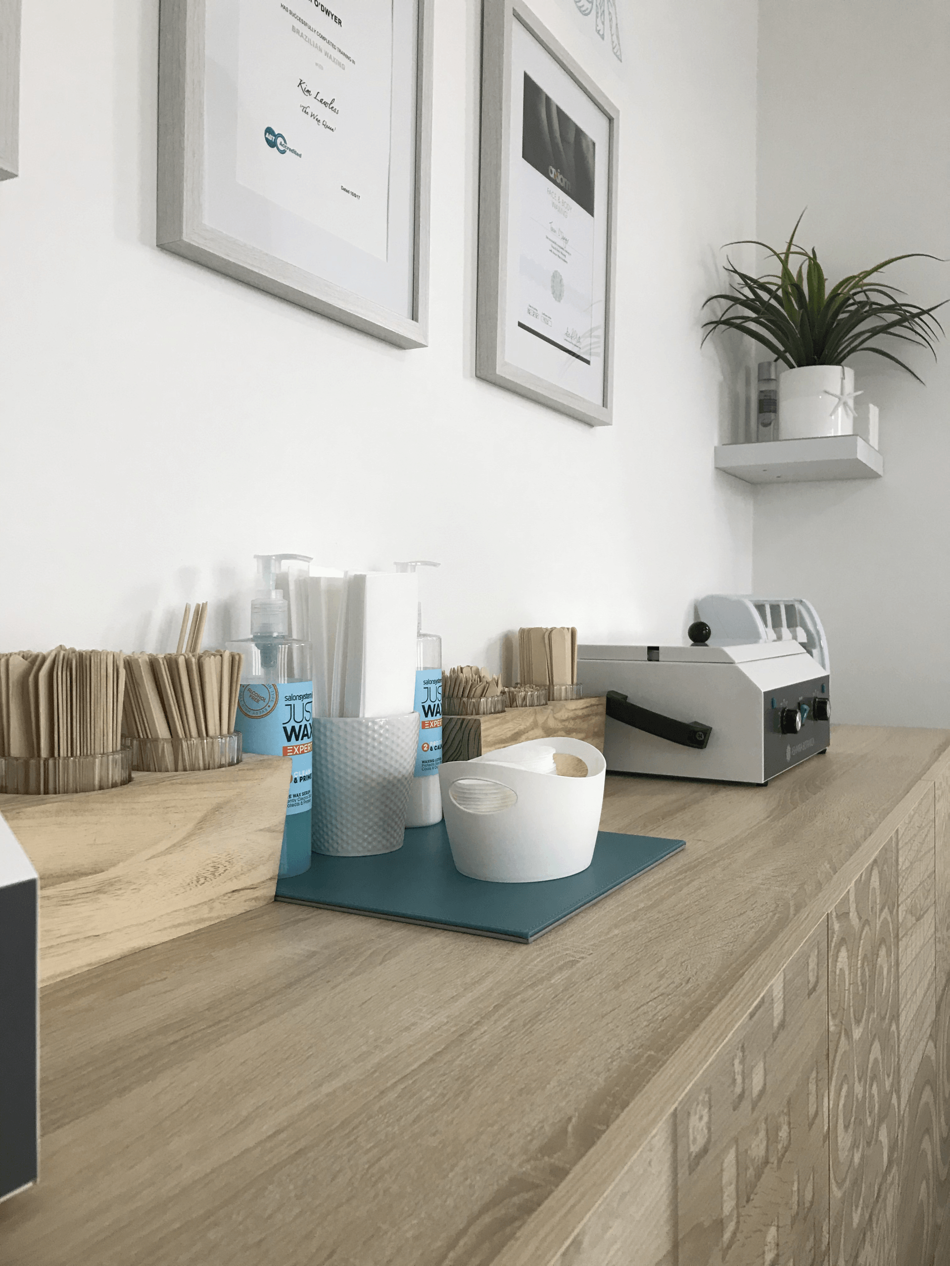 Bikini Wax Shack - Waxing Station