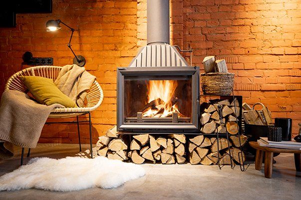 Feu dans un poêle à bois