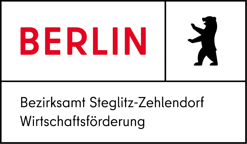 Zu sehen ist das Wappentier von Berlin mit dem Hinweis darauf, dass das Bezirksamt Steglitz-Zehlendorf mit seiner Wirtschaftsförderung Kooperationspartner des Weinfests auf dem Ludwig-Beck-Platz werden wird. Ziel ist die Belebung des Platzes.