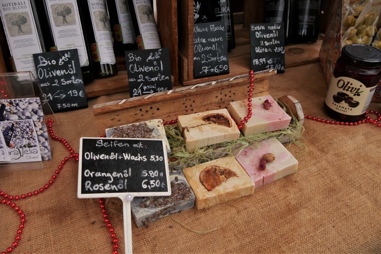 Maravelia Oliveoil: Olivenöl aus eigenem Anbau und Produkte aus Johannisbrot
