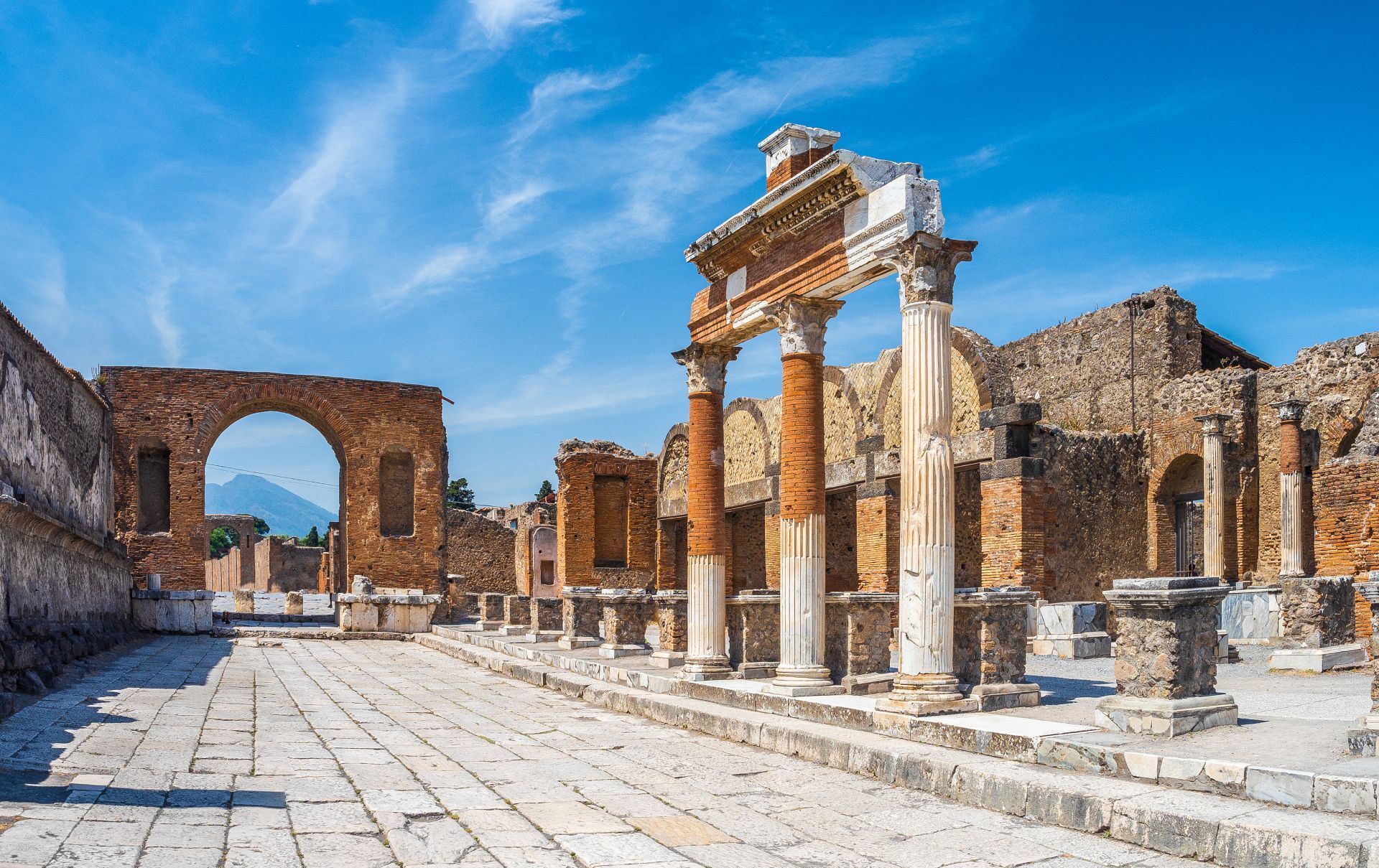 Resti di un'antica città.