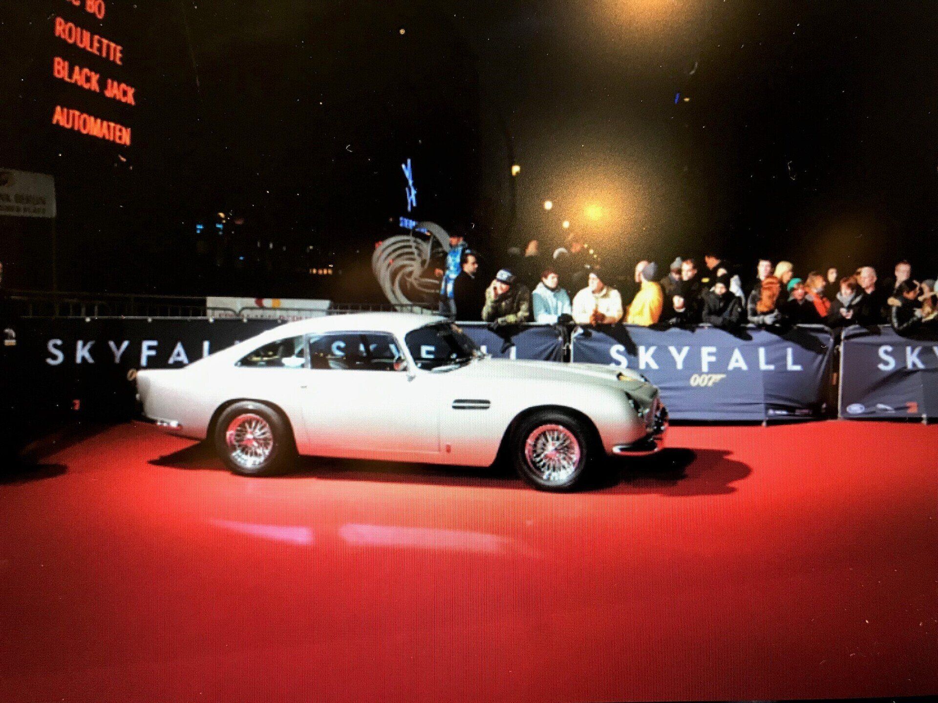 Aston Martin mieten James Bond Aston Martin mieten James Bond