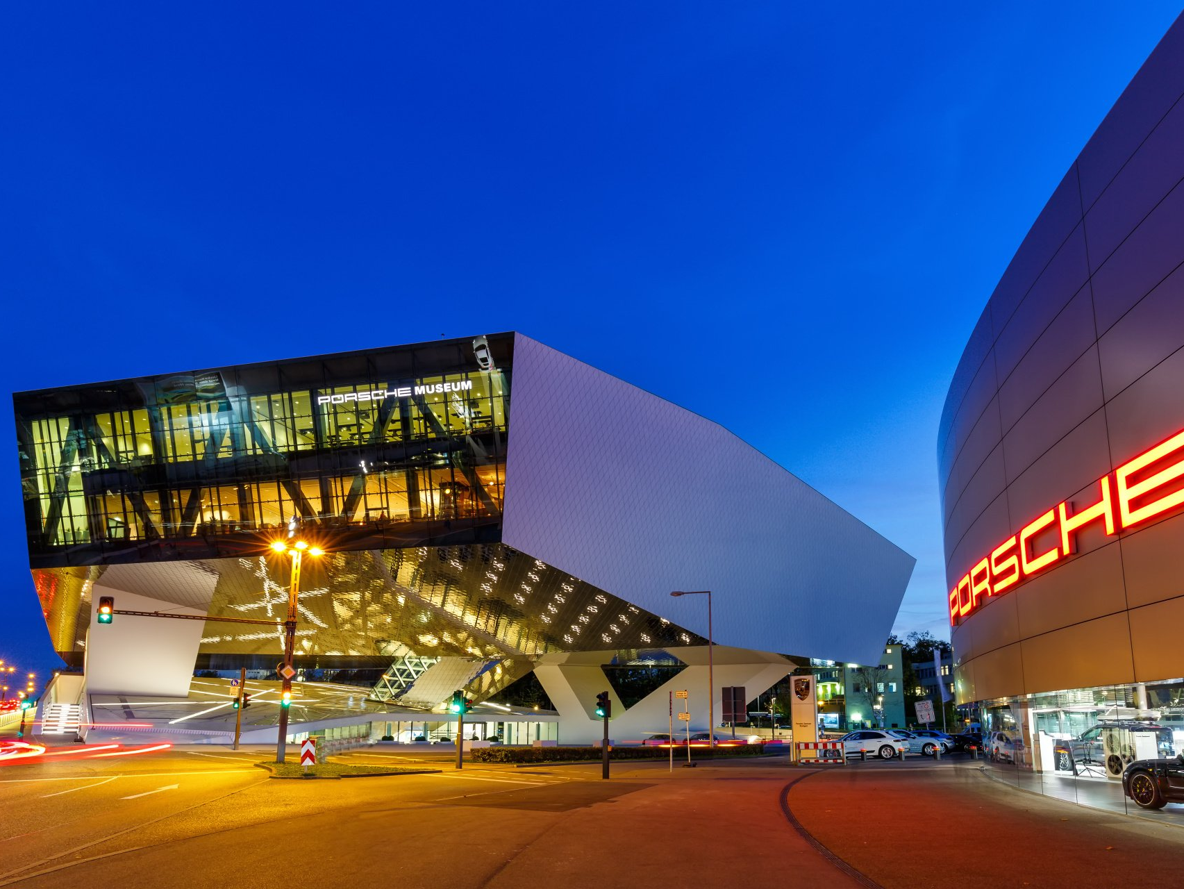Einen Porsche mieten die wenigsten Brautpaare als Hochzeitsauto. Dafür vermieten wir einige Porsche Modelle für Incentives. Hochzeitsauto mieten Stuttgart