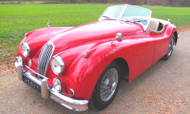 Jaguar XK 140: Hier braucht es in jedem Fall eine Einweisung, um dieses Traumauto aus den 50er Jahren fahren zu können: Aber dann: Fahrspaß garantiert! Jaguar Odtimer mieten in Karlsruhe, Stuttgart, Freiburg, Lörrach, Basel