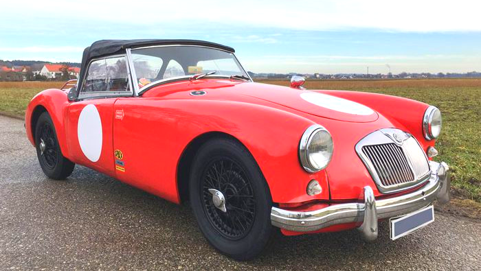 Der Roadster von MG wurde in verschiedenen Varianten von 1955 bis 1962 gebaut. Ein klassischer englischer Sportwagen, der in vielen Filmen aus dieser Zeit zu sehen ist. MG Oldtimer