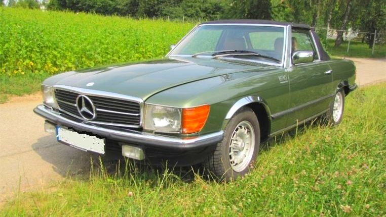 Das war der Luxus Anfang der siebziger Jahre, und heute noch genau so: Die Mercedes S-Klasse Limousine. Mercedes Oldtimer mieten Hochzeitsauto