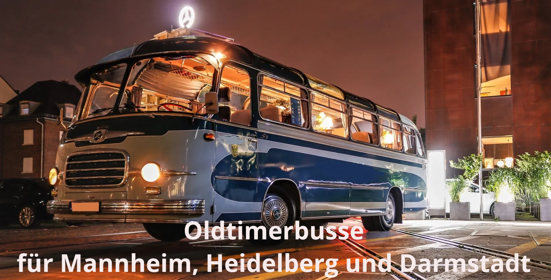 Schöne Oldtimerbusse für Mannheim, Heidelberg und Darmstadt: Zu mieten für die Hochzeit als Hochzeitsbus für die ganze Hochzeitsgesellschaft sowie für tolle Events mit einem Oldtimerbus im Einsatz. Oldtimerbus mieten Mannheim Heidelberg Darmstadt
