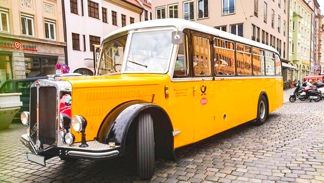 Der Postbus ist immer noch sehr fit. Sie mieten den Oldtimerbus auch für Fahrten ins Allgäu, in Memmingen, Ravensburg, Wangen, Oberstaufen und Füssen (und zum Schloss Neuschwanstein). Oldtimerbus mieten Ravesburg Memmingen Oberstaufen Füssen