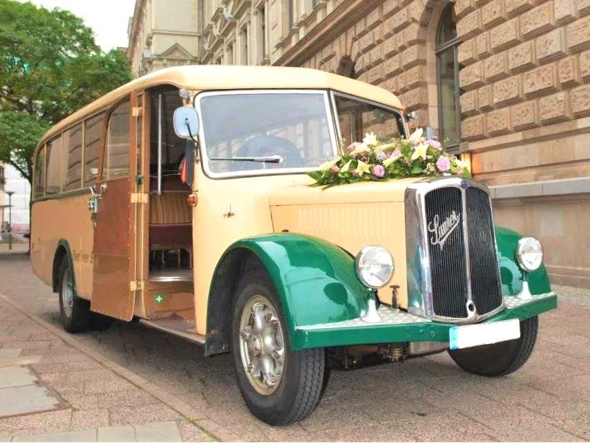 Oldtimerbus vermieten Berlin Hochzeit
