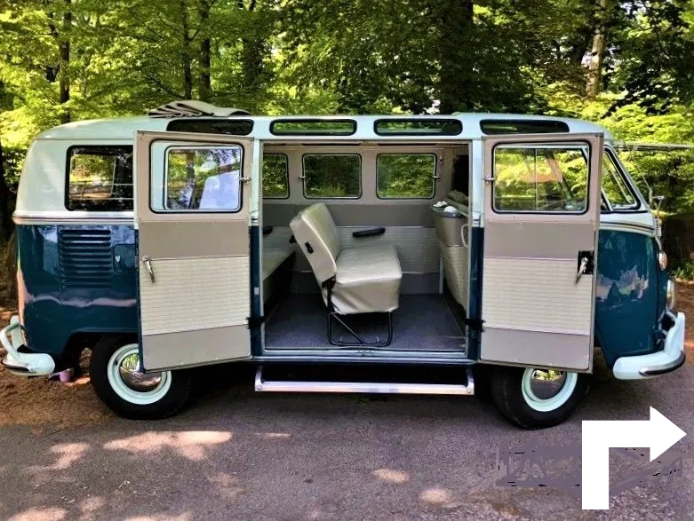 Der T1 Bus mit den 21 Fenstern ist da berühmte Bulli SAMBA Modell. Die erste VW Bus Modellreihe ist nicht nur als Hochzeitsauto beliebt. Wir vermieten den Bulli auch für Promotionzwecke und für Film und Fernsehen. VW T1 Bulli mieten Heidelberg